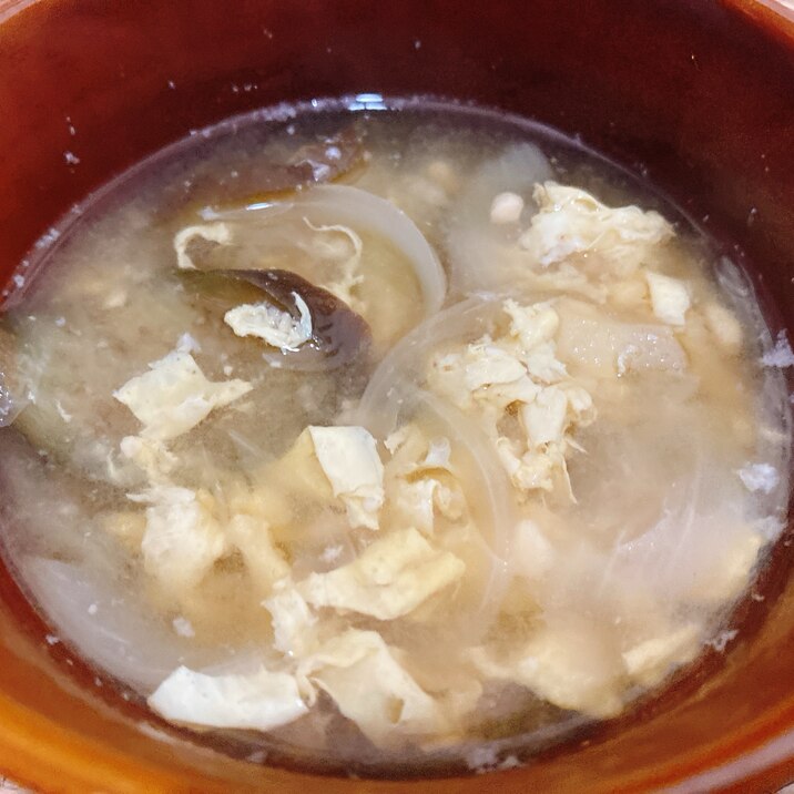 茄子と卵のお味噌汁